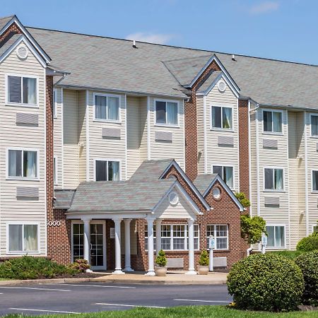 Microtel Inn & Suites By Wyndham Sandston Exterior photo